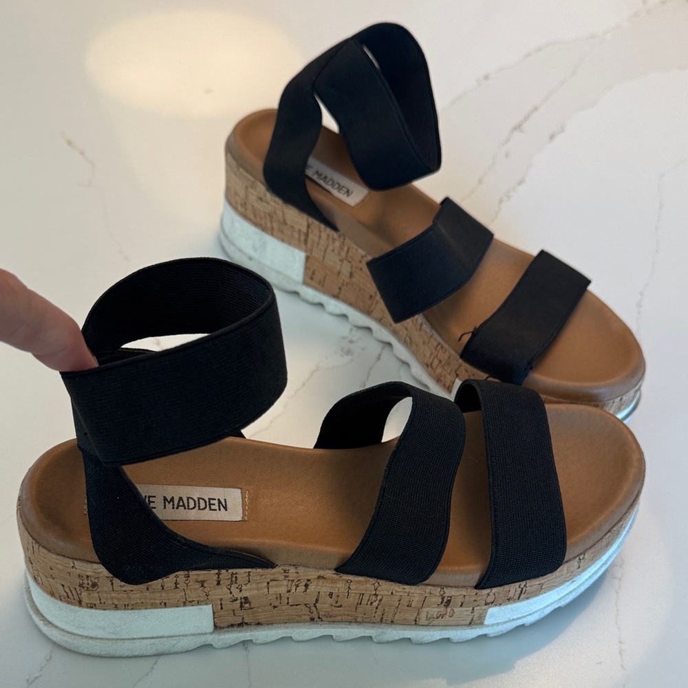 Steve Madden Black and Brown Platform Sandals